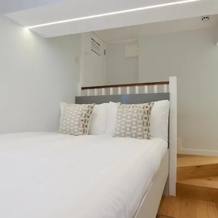 Stayprime Kensington Serviced Apartments-2